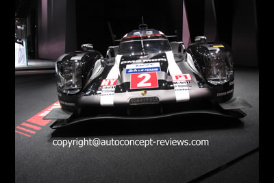 Porsche 919 Hybrid LMP1-Hybrid 